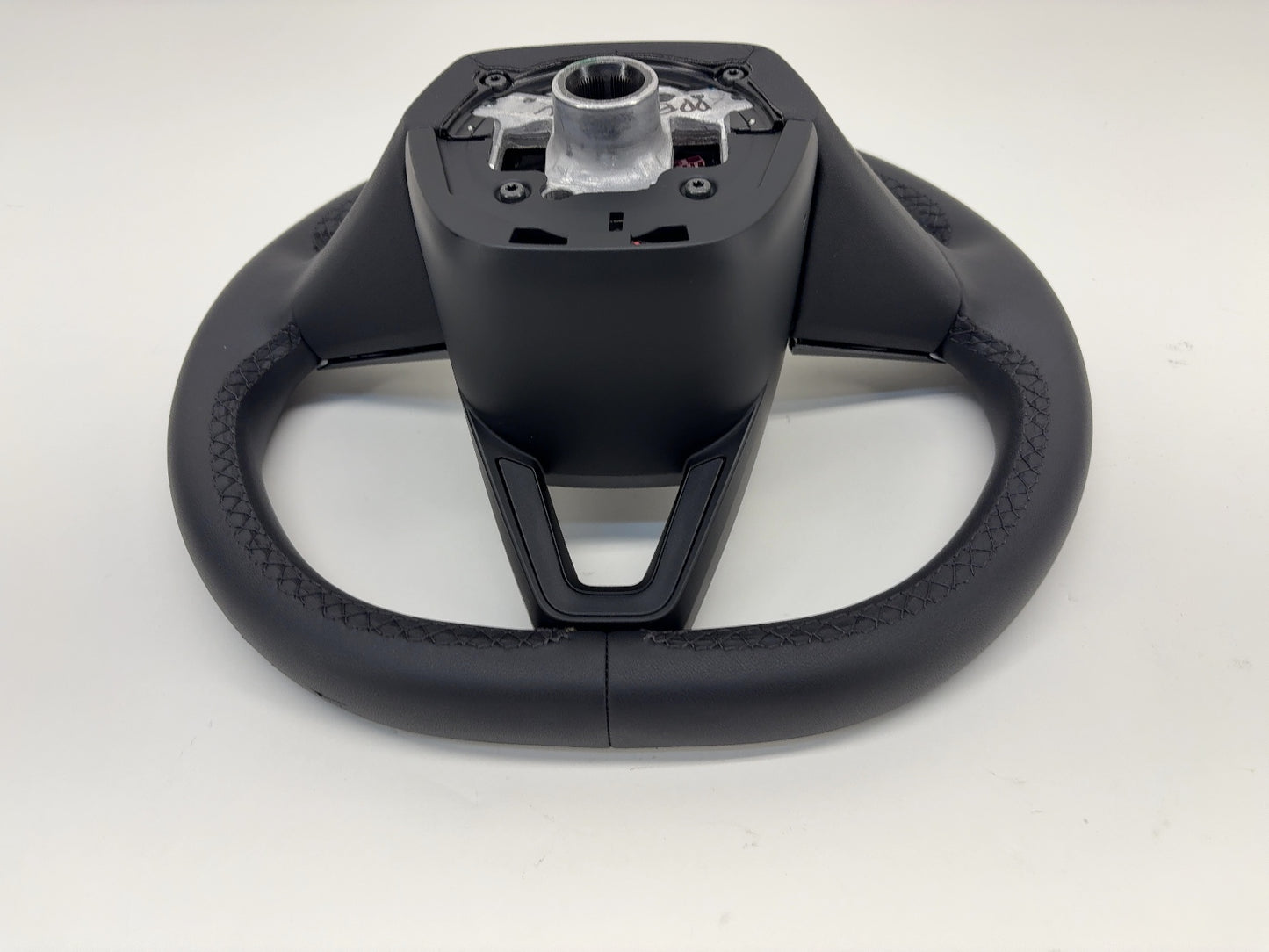 2025 Tesla Model 3 Highland Steering Wheel Pur Leather 1735339-00-G