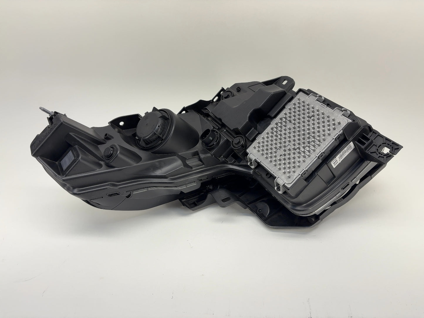 2023-2024 Rivian R1S R1T Left Headlamp PT00000465-R