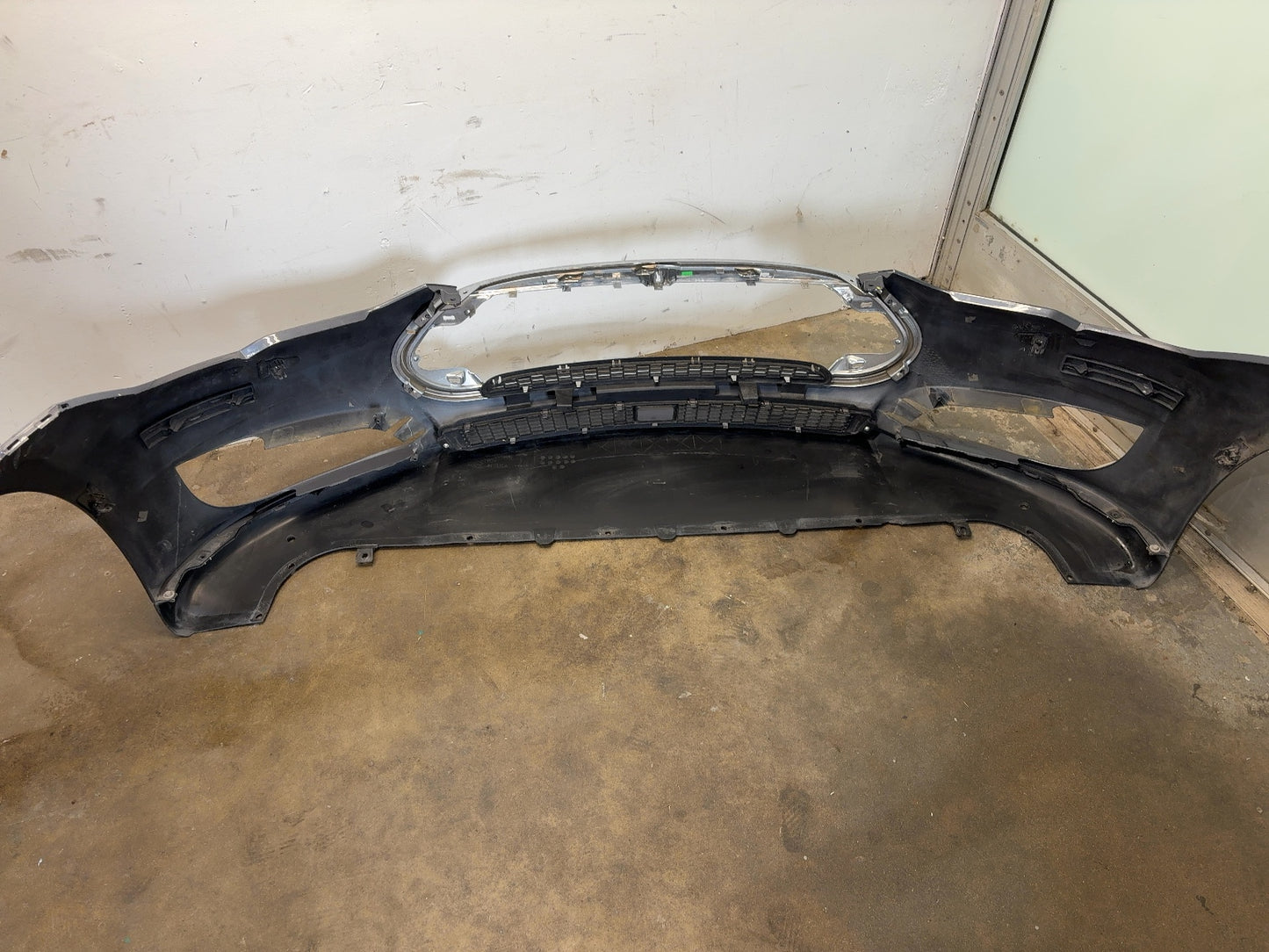 2015 Tesla Model S Front Fascia 1068760-00-A