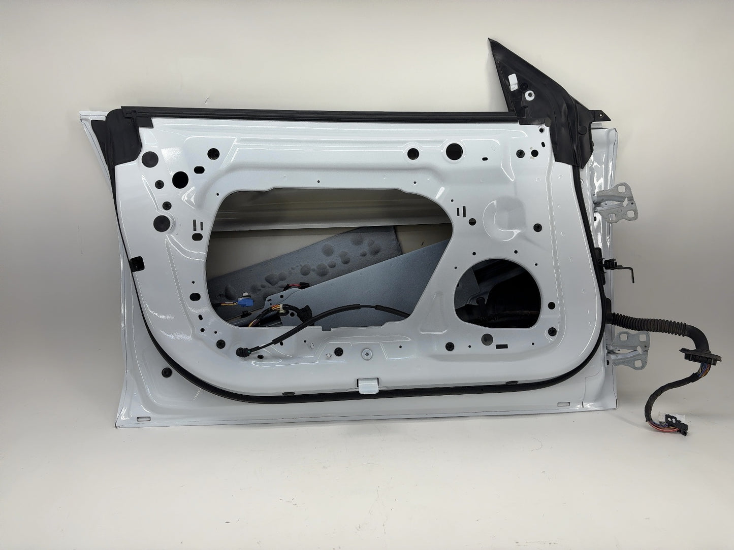 2024-2025 Tesla Model 3 Highland Front Left Door Shell 1751845-E0-A