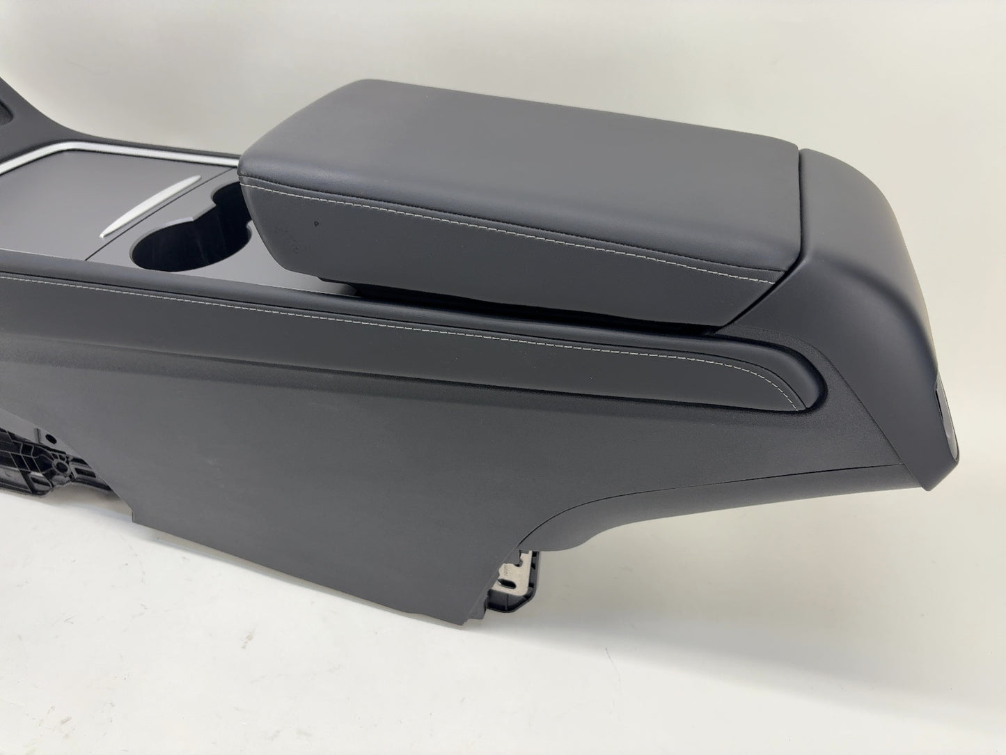 2021-2023 Tesla Model 3 Center Console 2.0 1755503-70-C