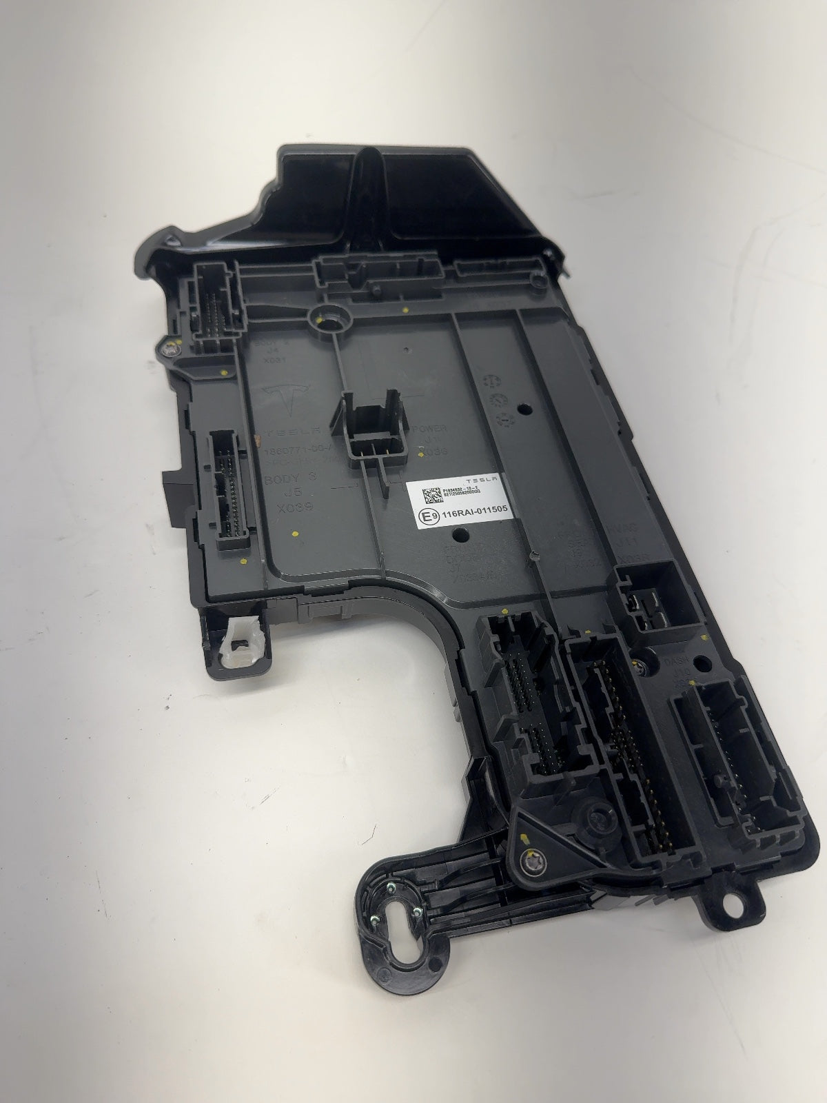 2025 Tesla Model 3 Highland Car Computer With Vc Left Controller 2001418-00-E