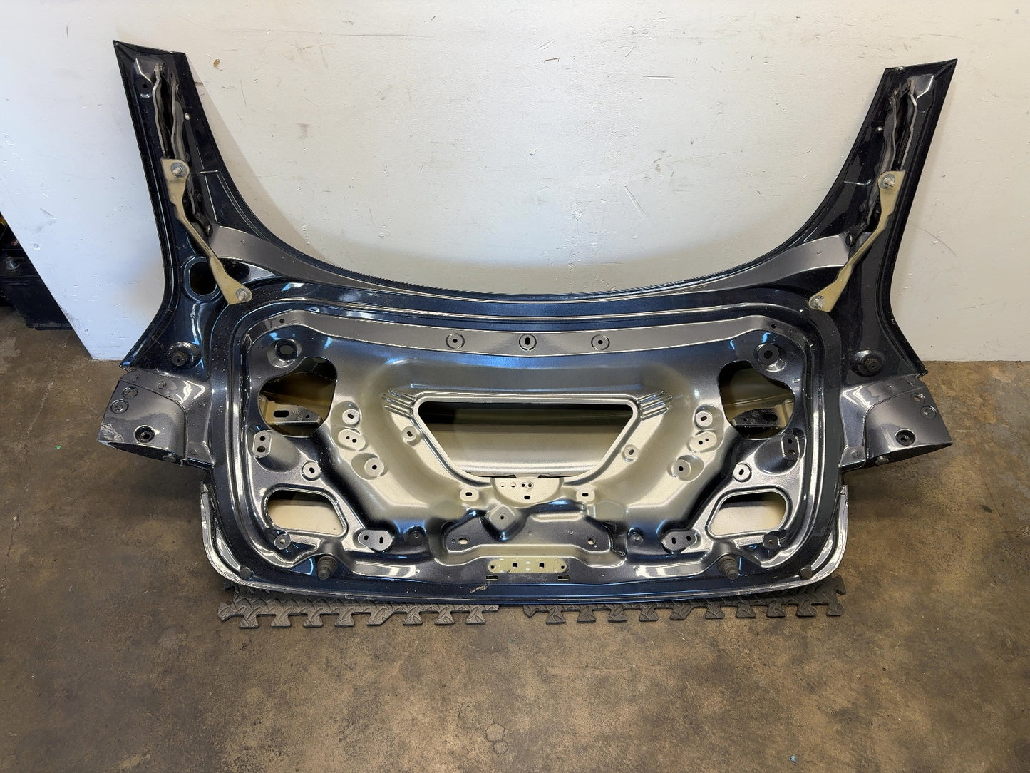 2024-2026 Tesla Model 3 Highland Trunk Lid Shell 1714928-E0-B