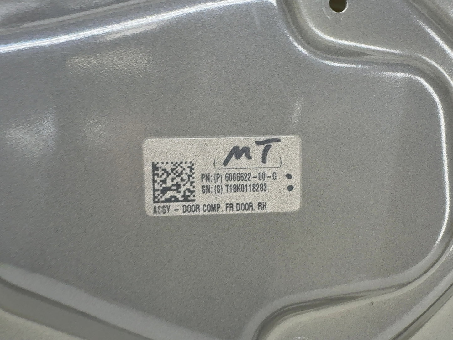 2018 Tesla Model S Front Right Door Shell 6006622-E0-G