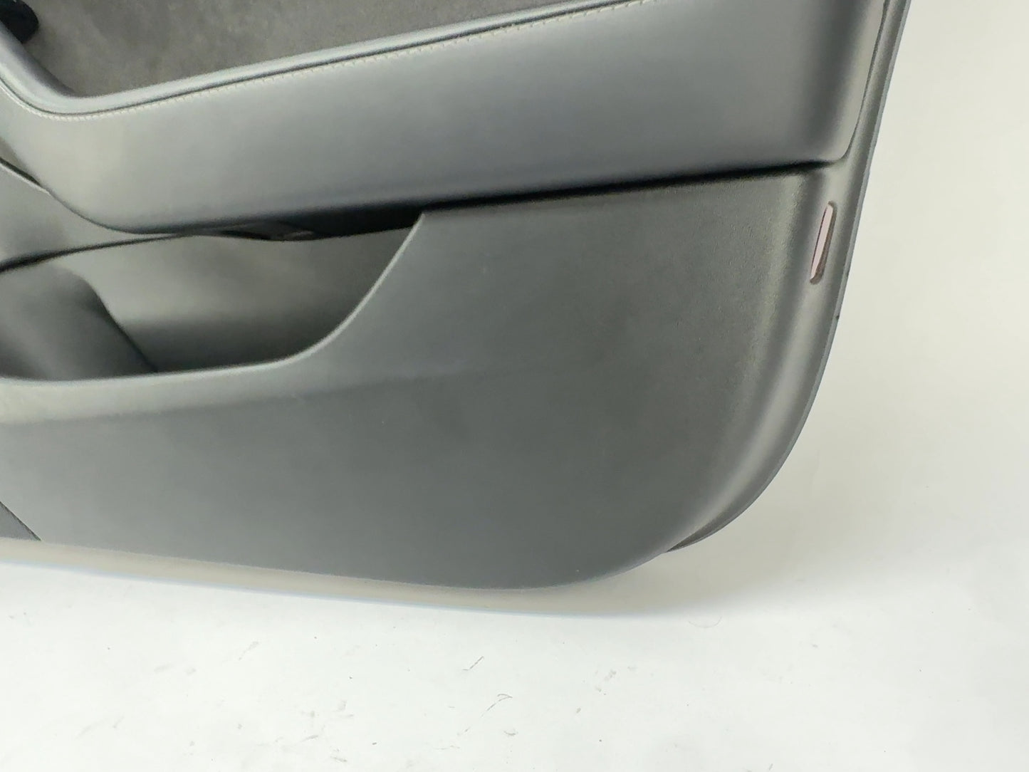 2022-2023 Tesla Model 3 Front Right Door Panel 1761296-01-A