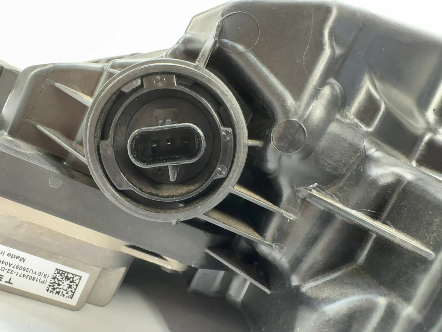 2026 Tesla Model 3 Highland Front Headlamp Right 1694087-00-J