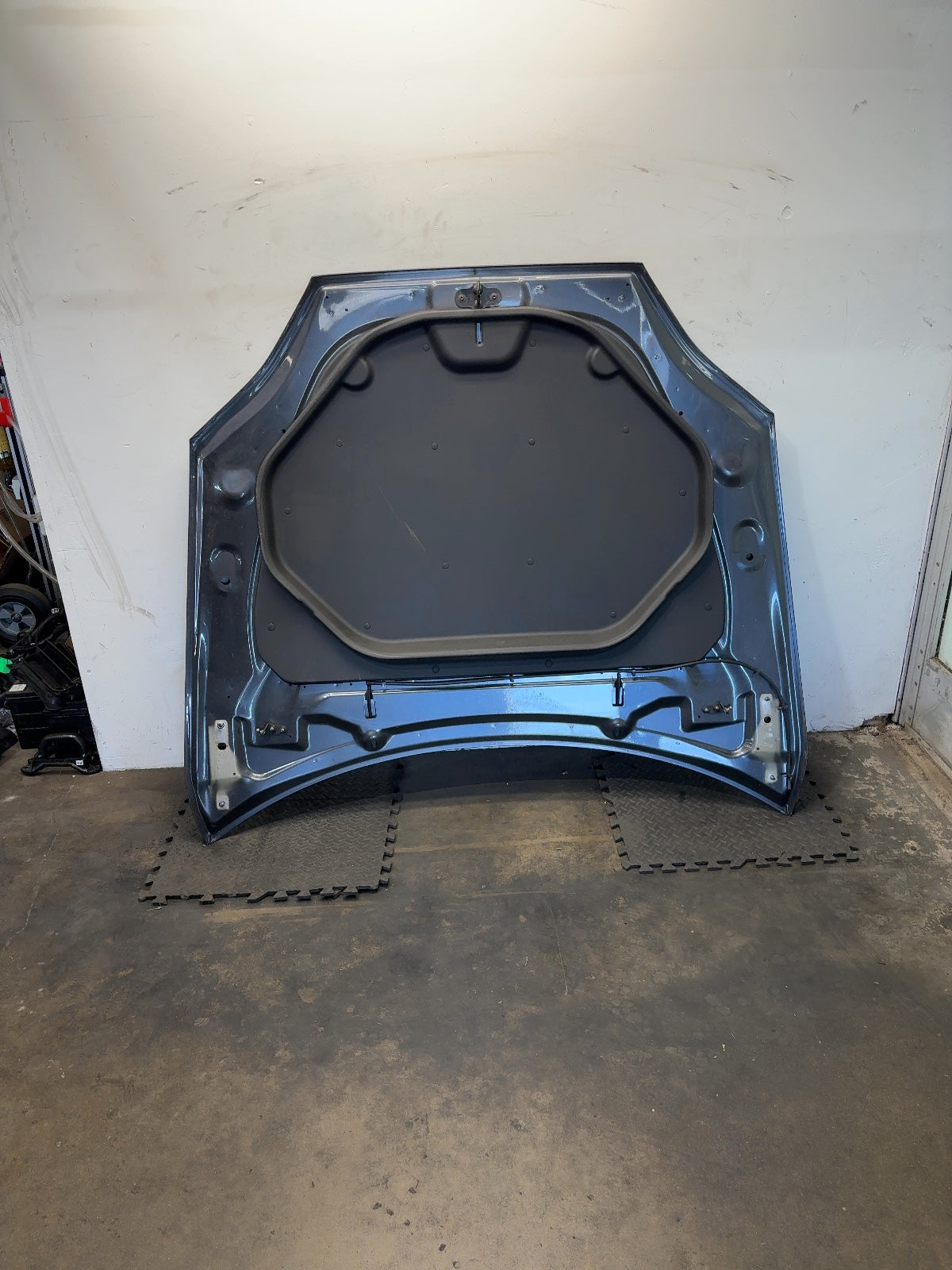 2015 Tesla Model S Hood 1038384-S0-C