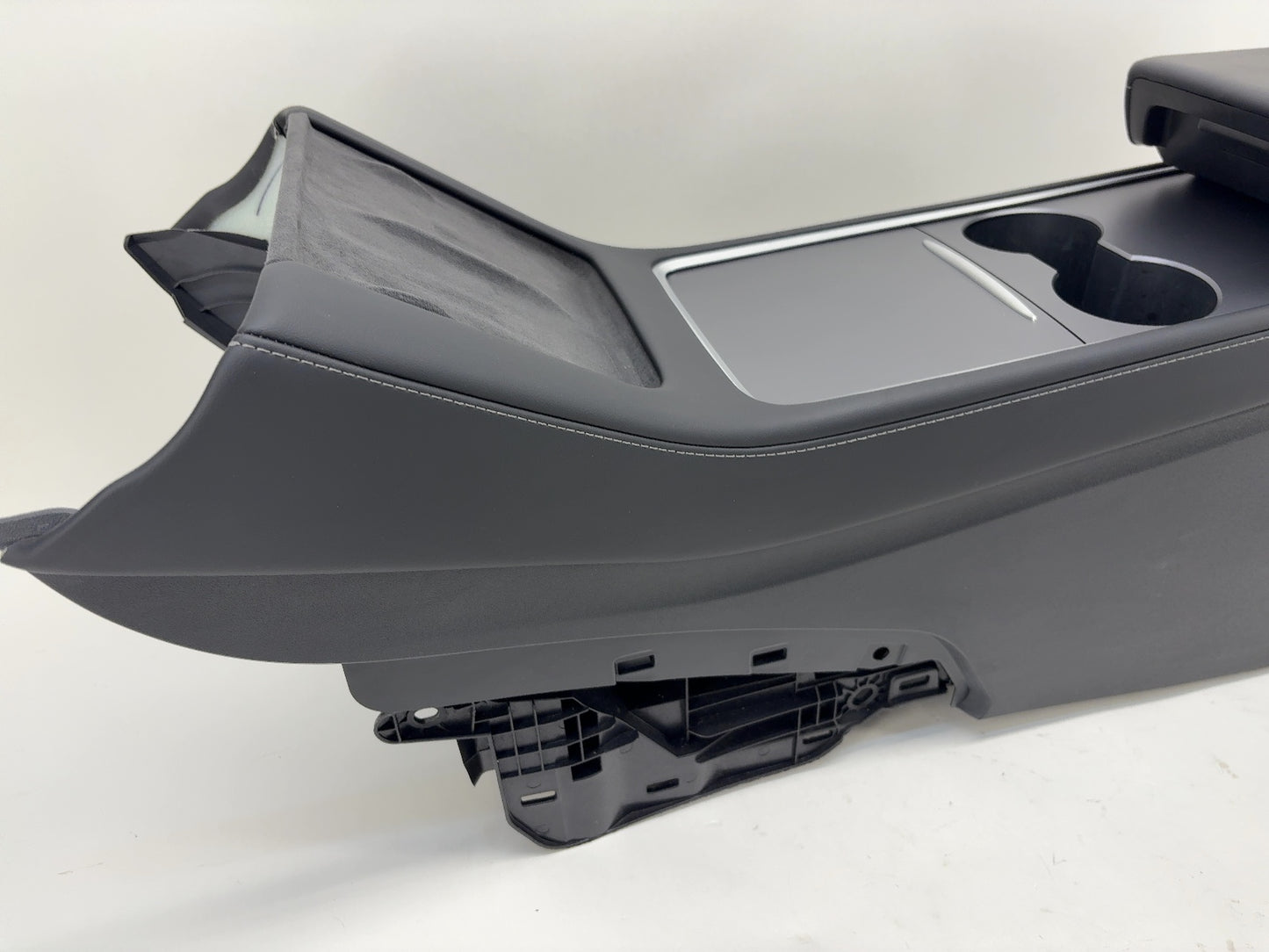 2021-2023 Tesla Model 3 Center Console 2.0 1755503-70-C