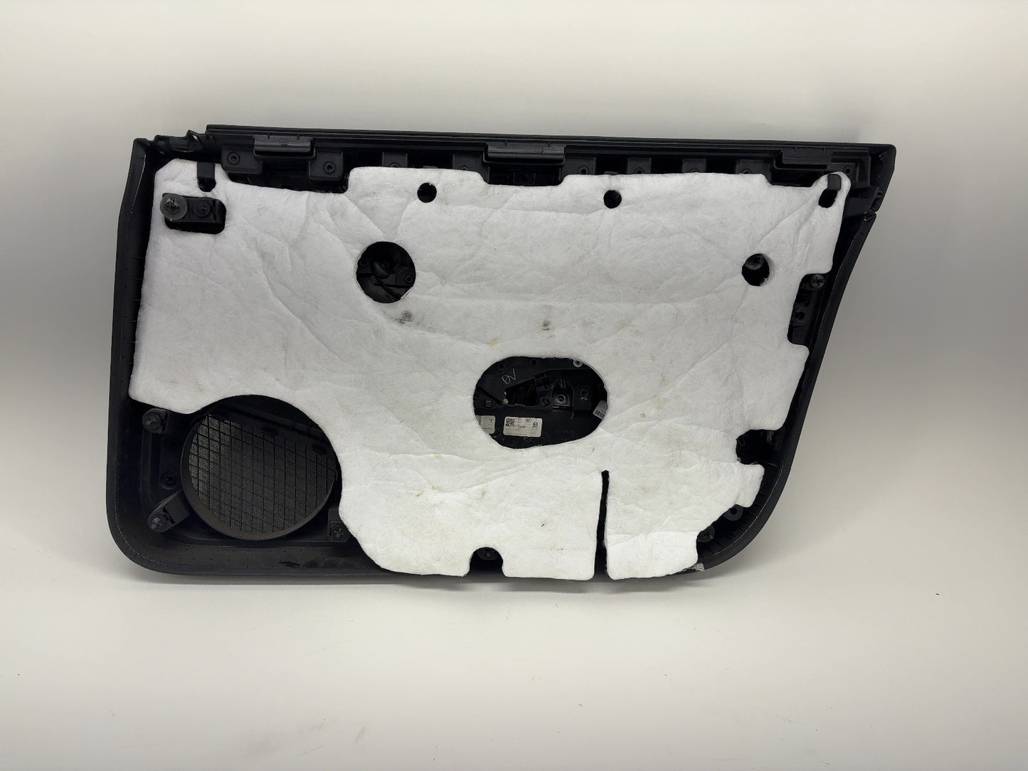 2018 Tesla Model 3 Front Left Door Panel 1090409-01-I