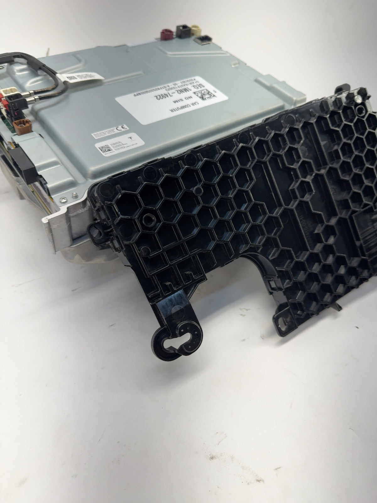 2025-2026 Tesla Model 3 Highland Car Computer With Left Vc Controller 2050302-00-A