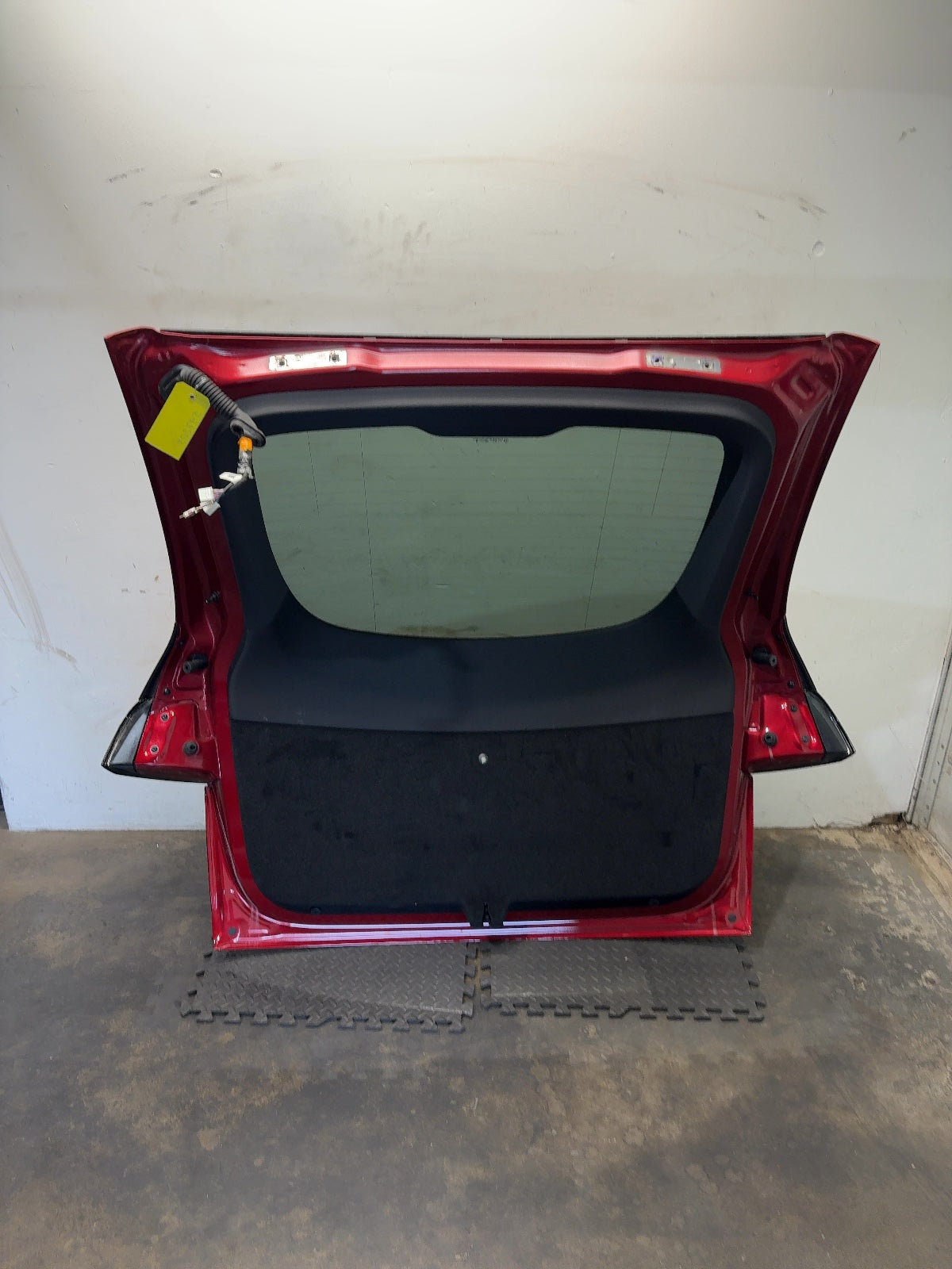 2026 Tesla Model Y Juniper Liftgate Assembly 1895730-E0-H