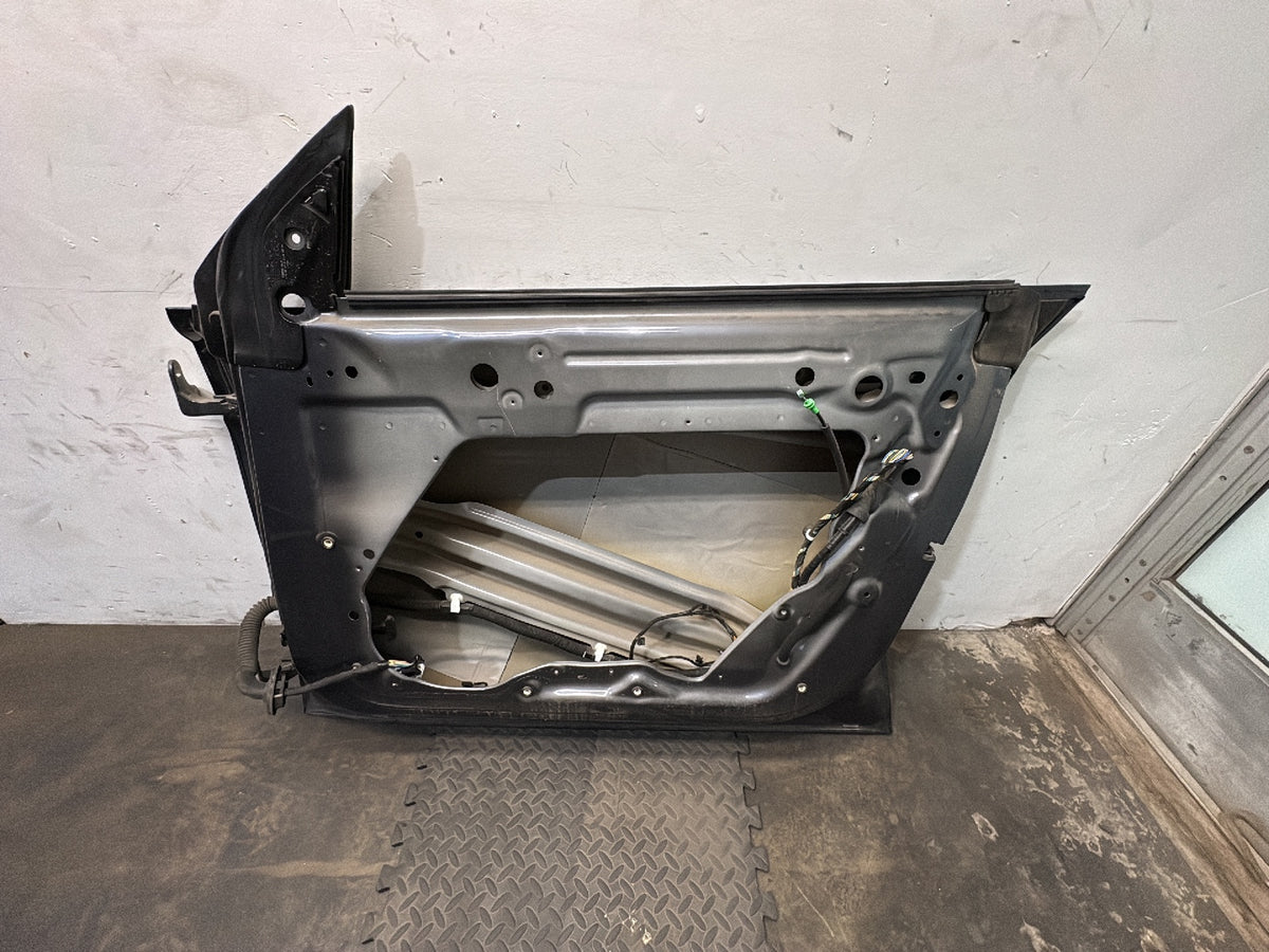 2020-2025 Tesla Model Y Front Right Door Shell 1501462-E0-A