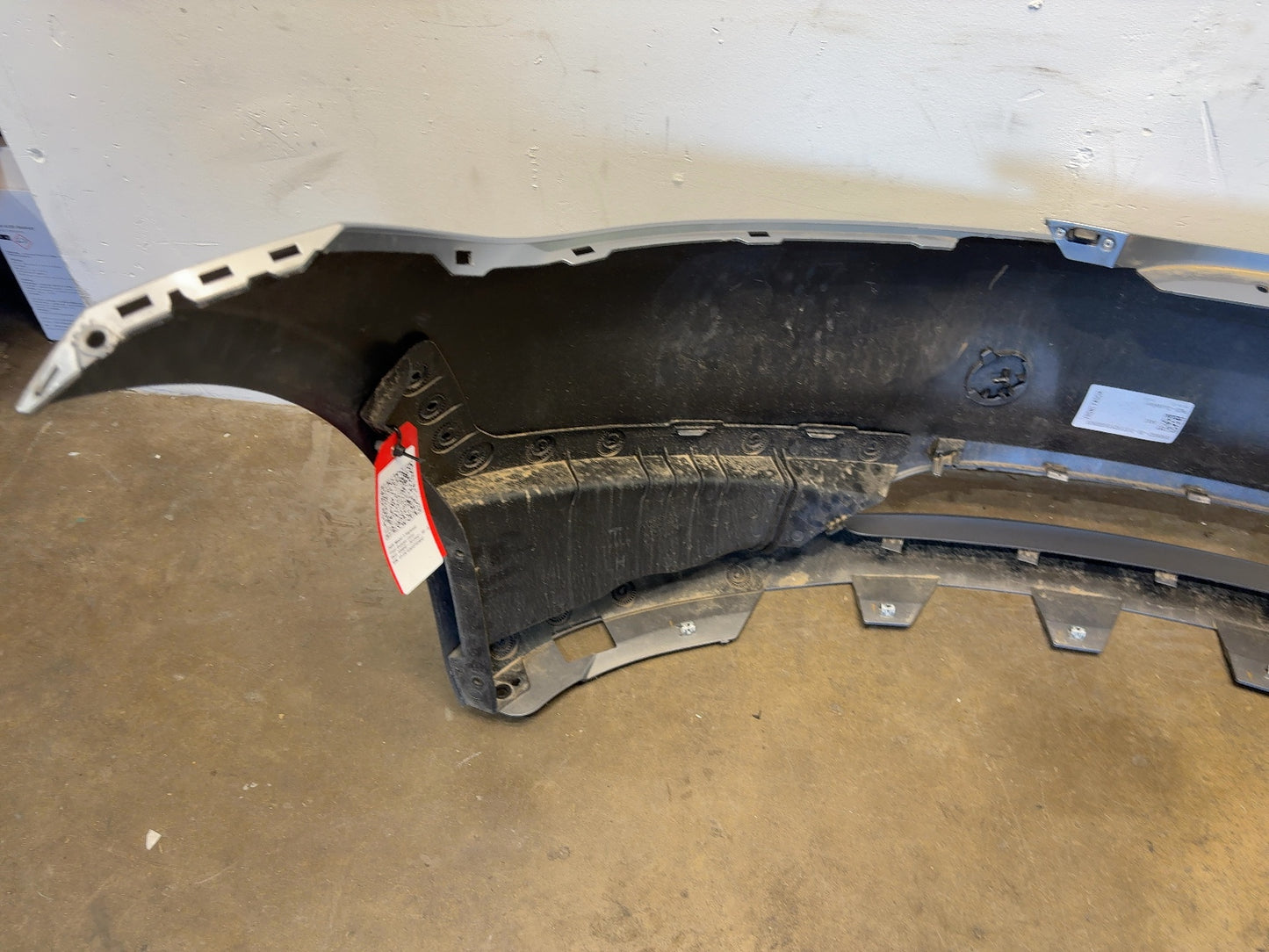 2025 Tesla Model 3 Highland Front Bumper Cover 2013442-S0-G