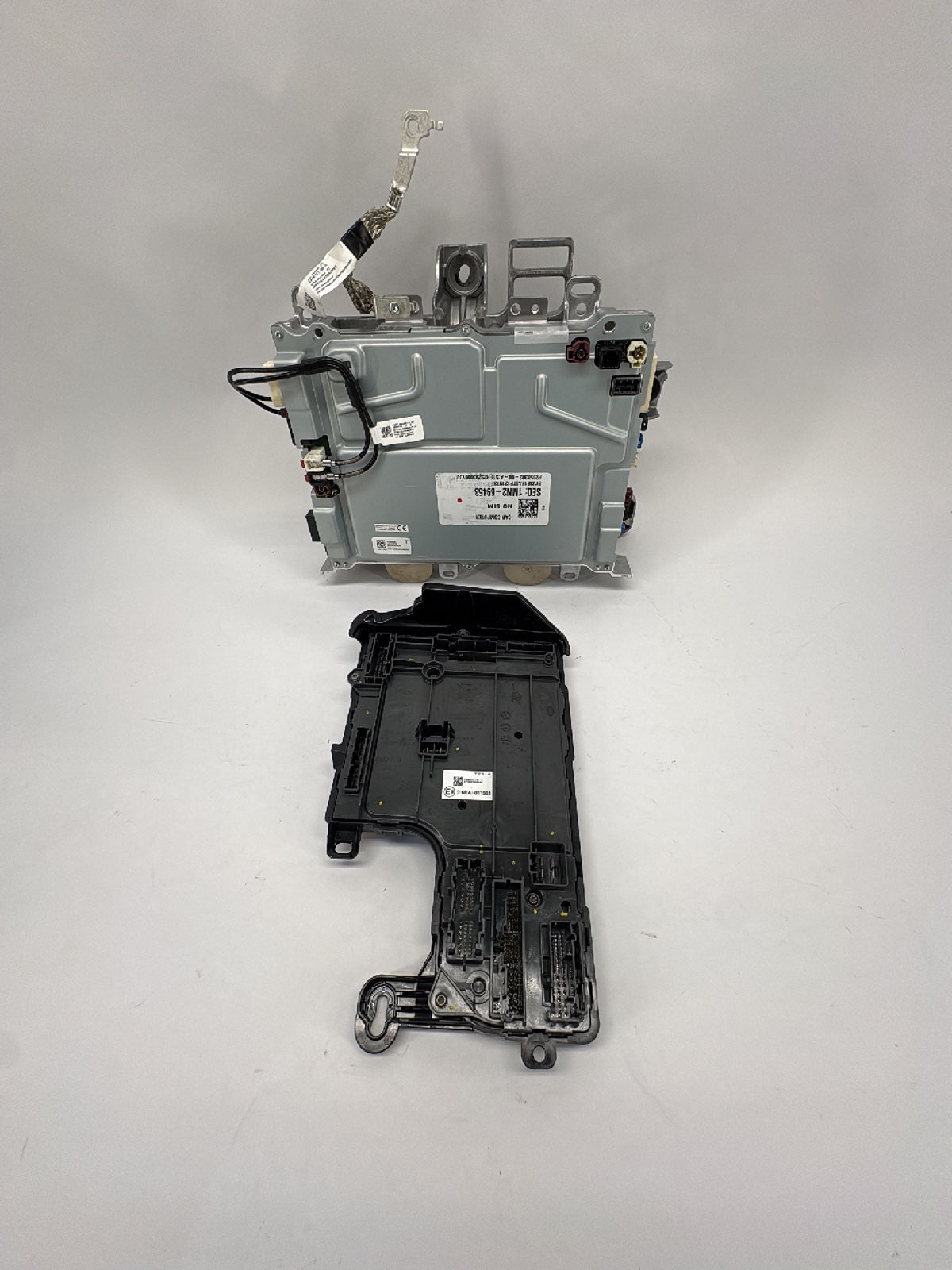 2025-2026 Tesla Model 3 Highland Car Computer With Vc Left 2001418-00-F