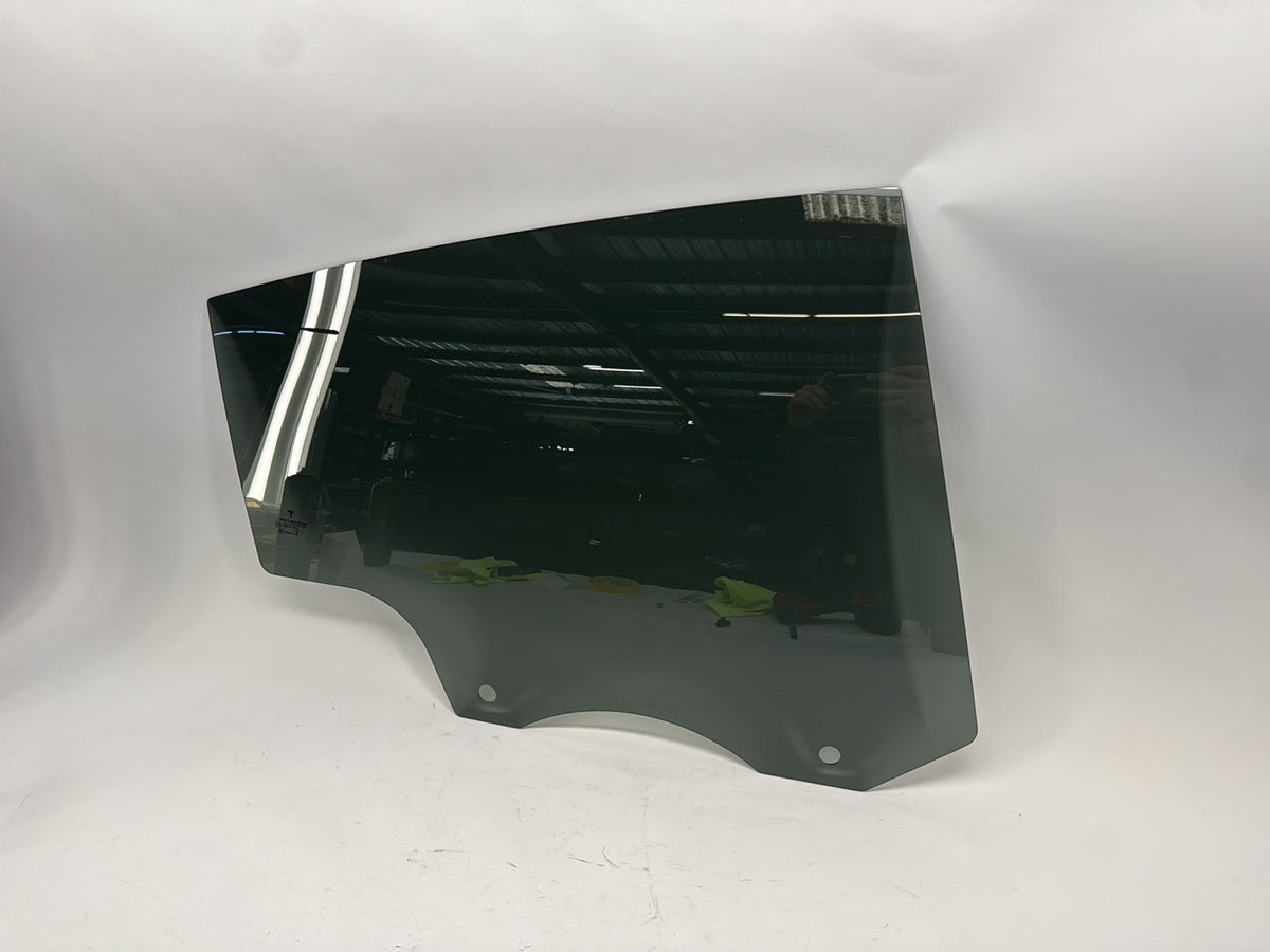 2021-2025 Tesla Model Y Rear Right Door Glass Note 1495511-00-B