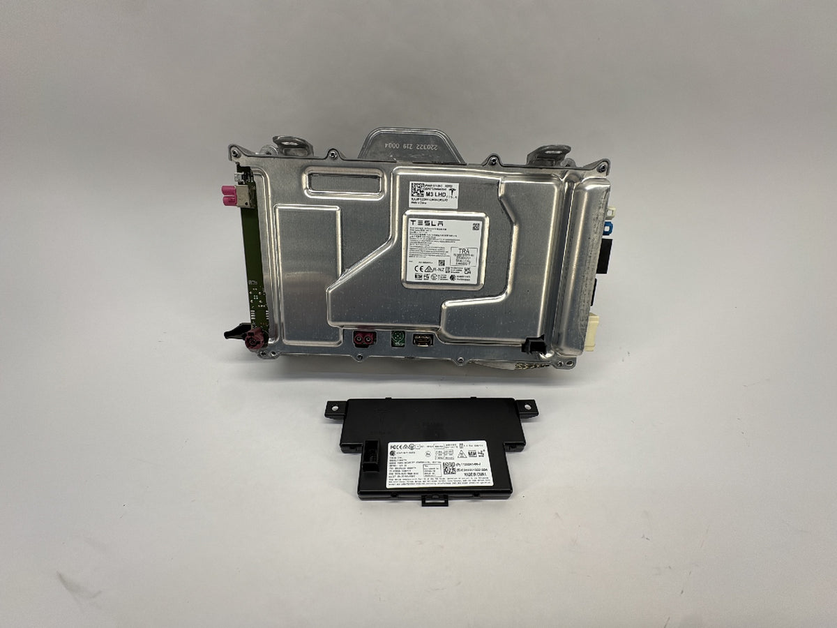 2022 Tesla Model 3 Car Computer With Security Module 1681271-00-D