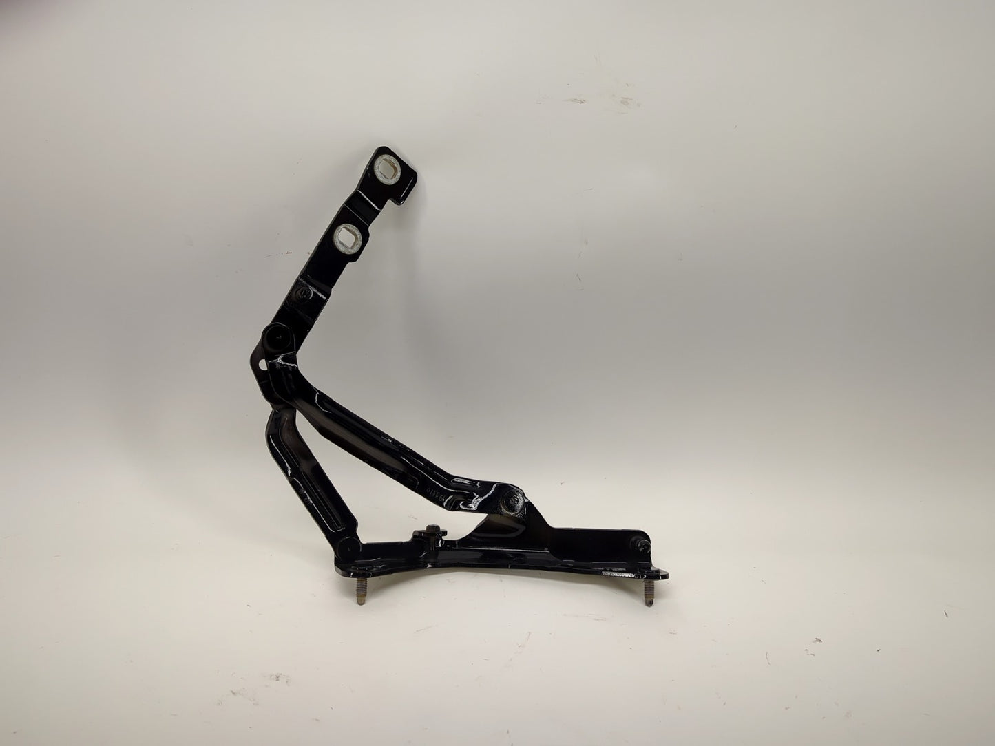 2024 Tesla Model 3 Highland Trunk Hinge Right Hand 1714864-00-C