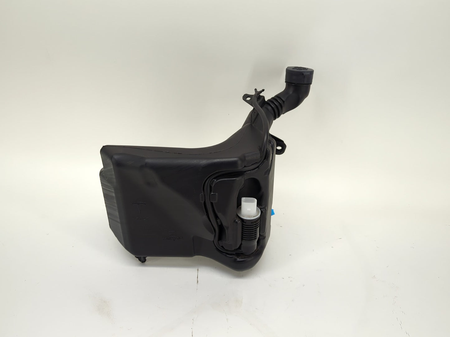 2022-2023 Tesla Model 3 Windshield Washer Tank 1096062-00-H