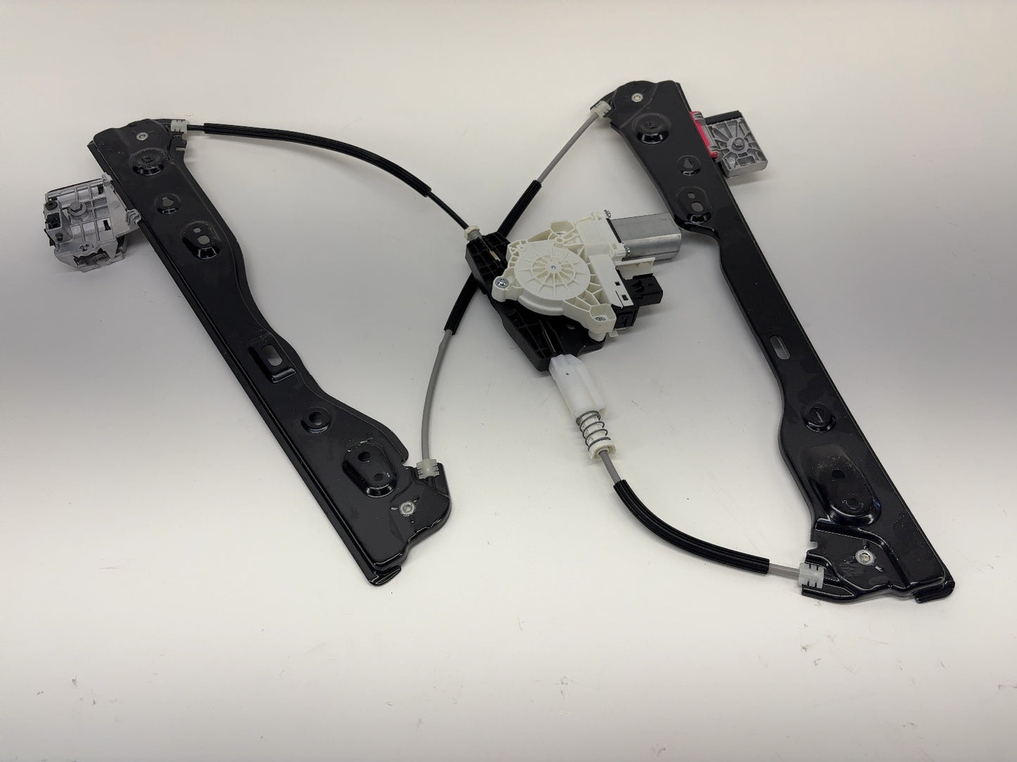 2024-2025 Tesla Model Y Front Left Door Window Regulator 1526800-00-G
