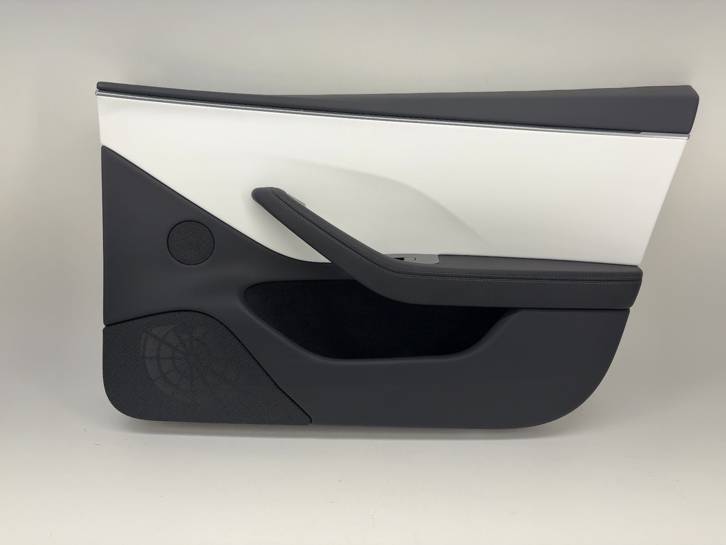 2024 Tesla Model 3 Front Right Door Panel 1776743-20-C
