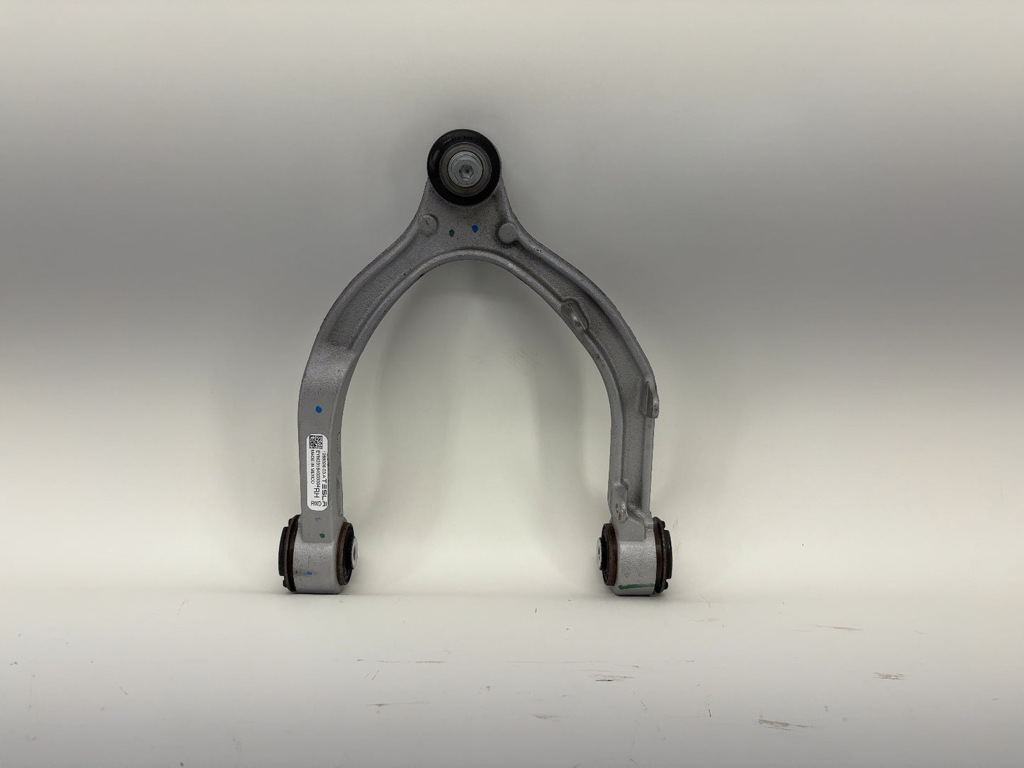 2023 Tesla Model Y Front Right Upper Control Arm 1288326-00-A