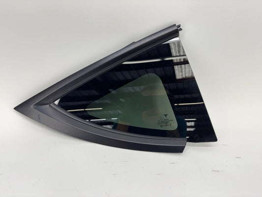 2021 Tesla Model Y Right Quarter Glass 1495741-00-E