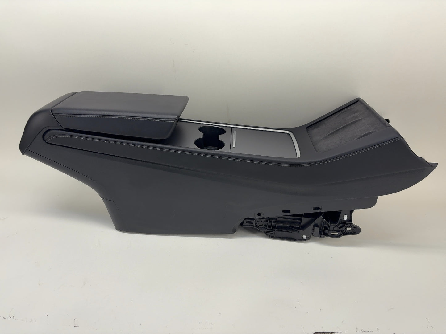 2022-2023 Tesla Model 3 Center Console 2.0 1755503-70-C