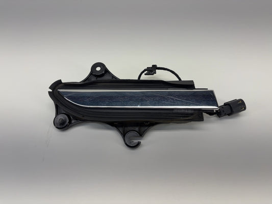 2018 Tesla Model X Front Right Door Handle 1035419-00-E