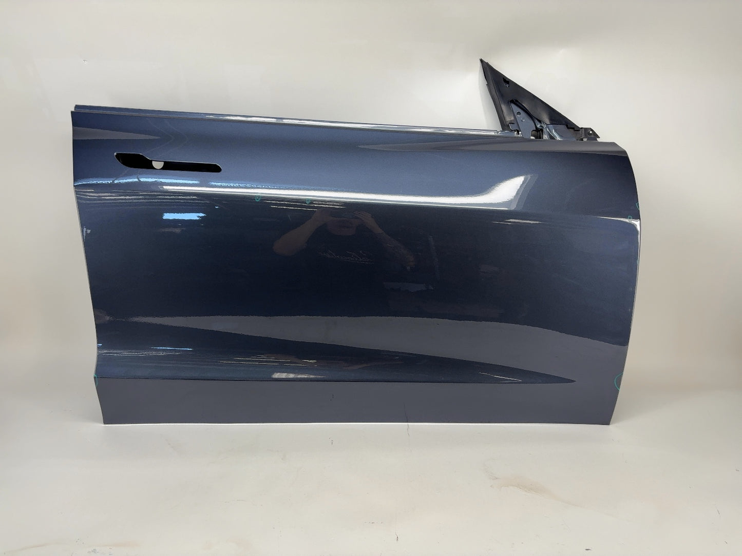 2018-2023 Tesla Model 3 Front Right Door Shell 1081420-E0-C