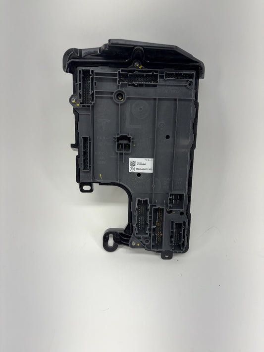 2025 Tesla Model 3 Highland Left Controller VCLeft 1834632-10-E