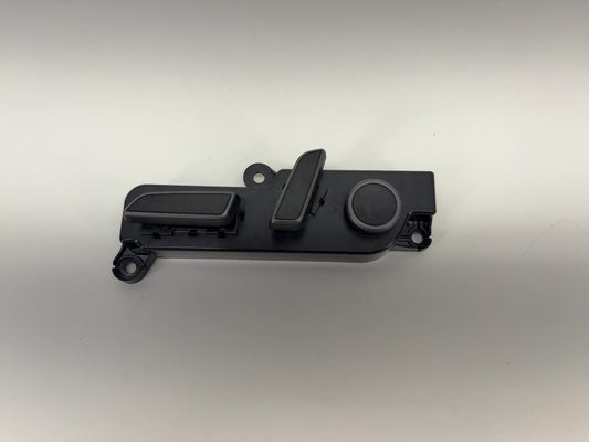 2025 Tesla Model Y Front Left Seat Switch Controls 1551854-01-B