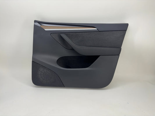 2025 Tesla Model Y Front Right Door Panel 1997295-00-E