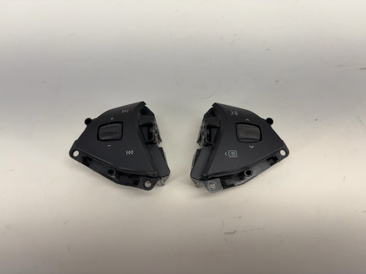 2017 Tesla Model X Steering Wheel Buttons 1013242-00-F