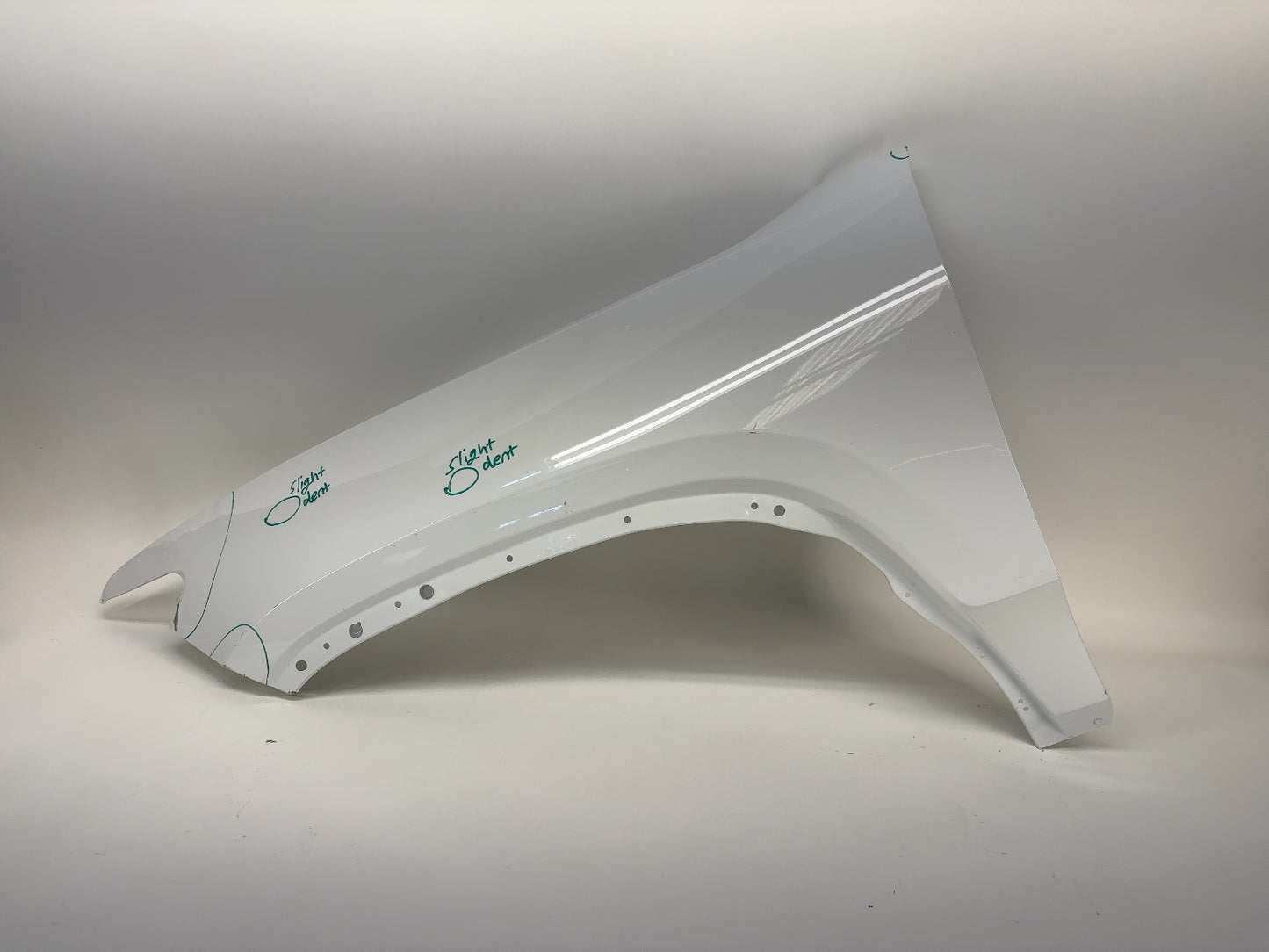 2023-2024 Rivian R1T Right Fender PT01013179-A