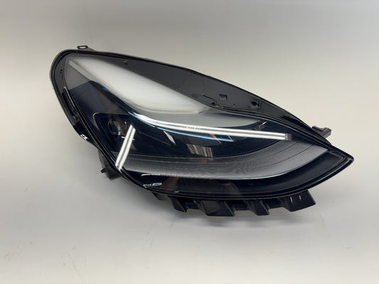2022-2023 Tesla Model Y Global Headlamp Right 1514953-00-D