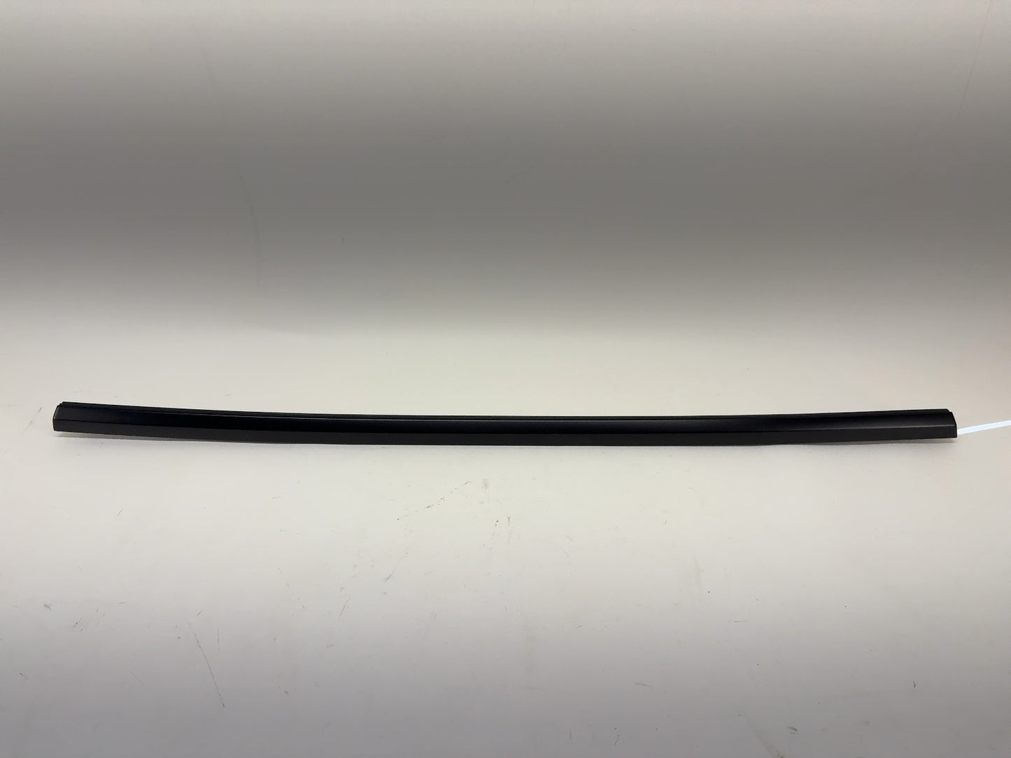 2024 Tesla Model 3 Highland Rear Right Door Belt Molding 1873574-99-A