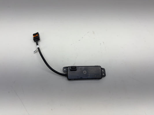 2024 Tesla Model 3 Highland Glove Box Usb Module 1771993-00-J