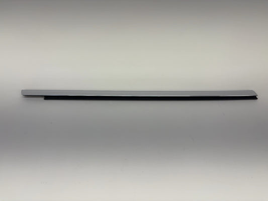 2015 Tesla Model S Front Right Exterior Door Belt Molding 1038394-00-A