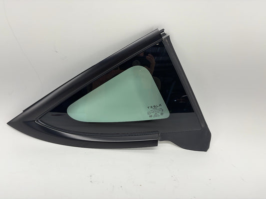 2025 Tesla Model 3 Highland Rear Quarter Glass Right Black 1915484-20-C