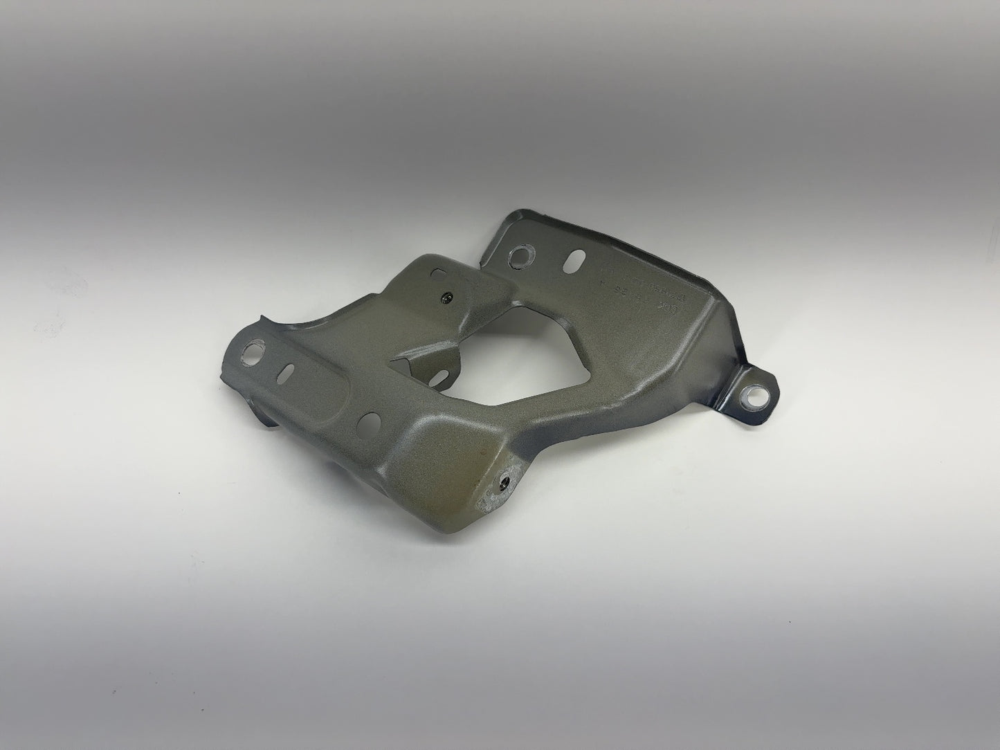 2025 Tesla Model 3 Highland Front Left Fender Support Bracket 1771936-00-D