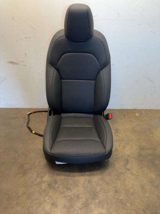 2025 Tesla Model 3 Highland Front First Row Seat Right Black 7754324-01-B