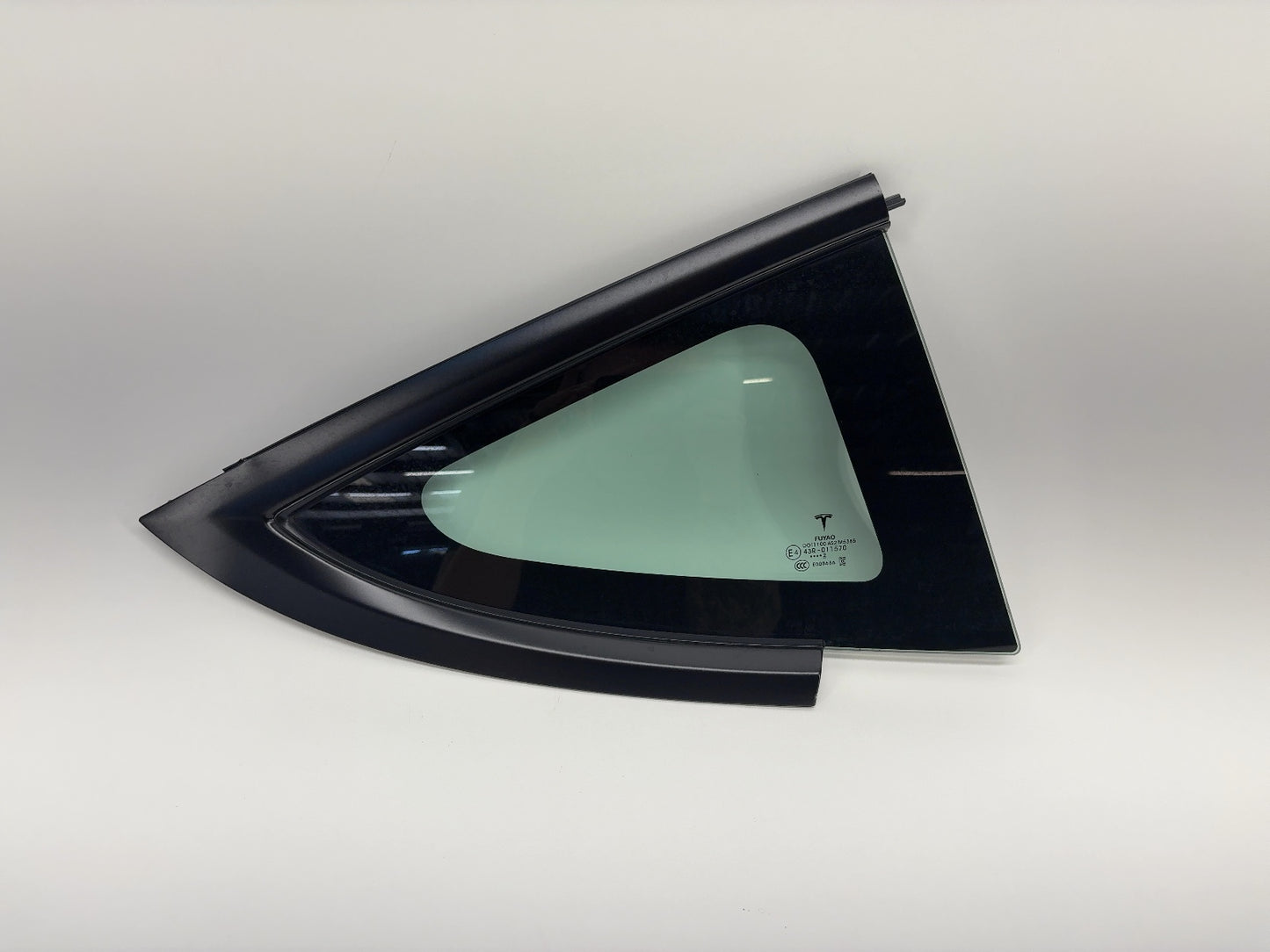 2021-2023 Tesla Model 3 Right Quarter Glass 1514979-01-C