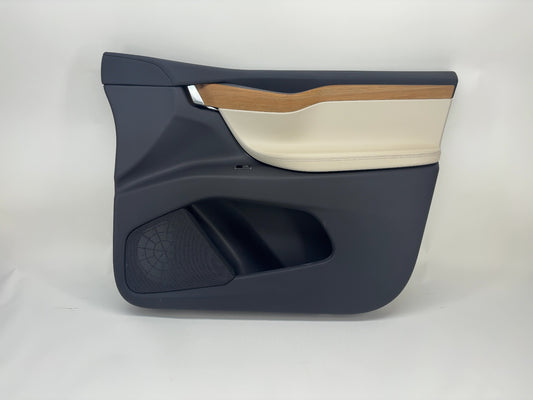 2020 Tesla Model X Front Right Door Panel Cream 1055483-22-M