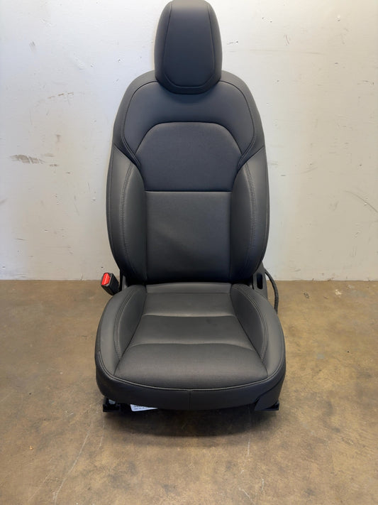 2025 Tesla Model 3 Highland Front Left Seat Assembly 7754322-01-C