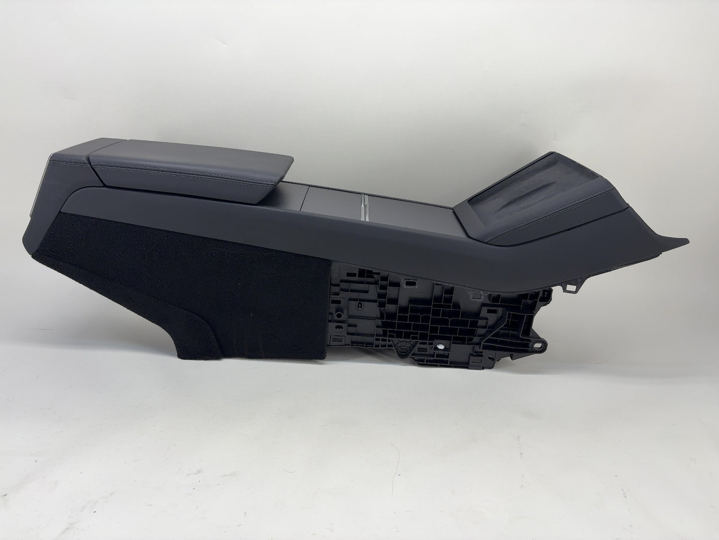 2025 Tesla Model 3 Highland Center Console 1714377-24-L