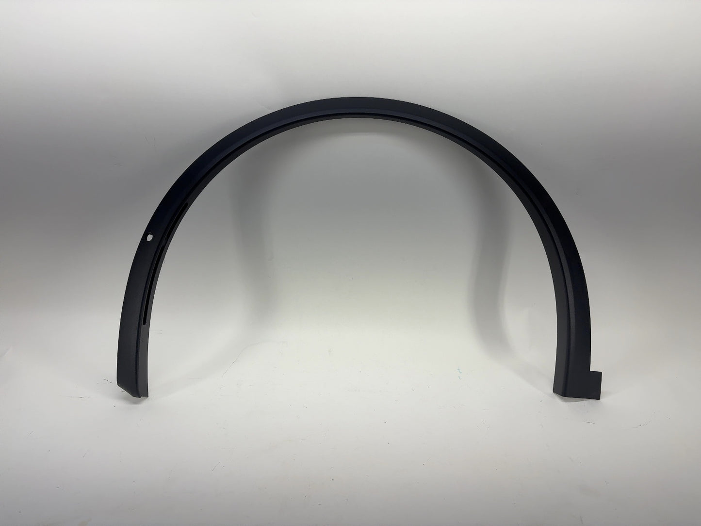 2019 Tesla Model X Front Left Fender Garnish 1035288-00-P