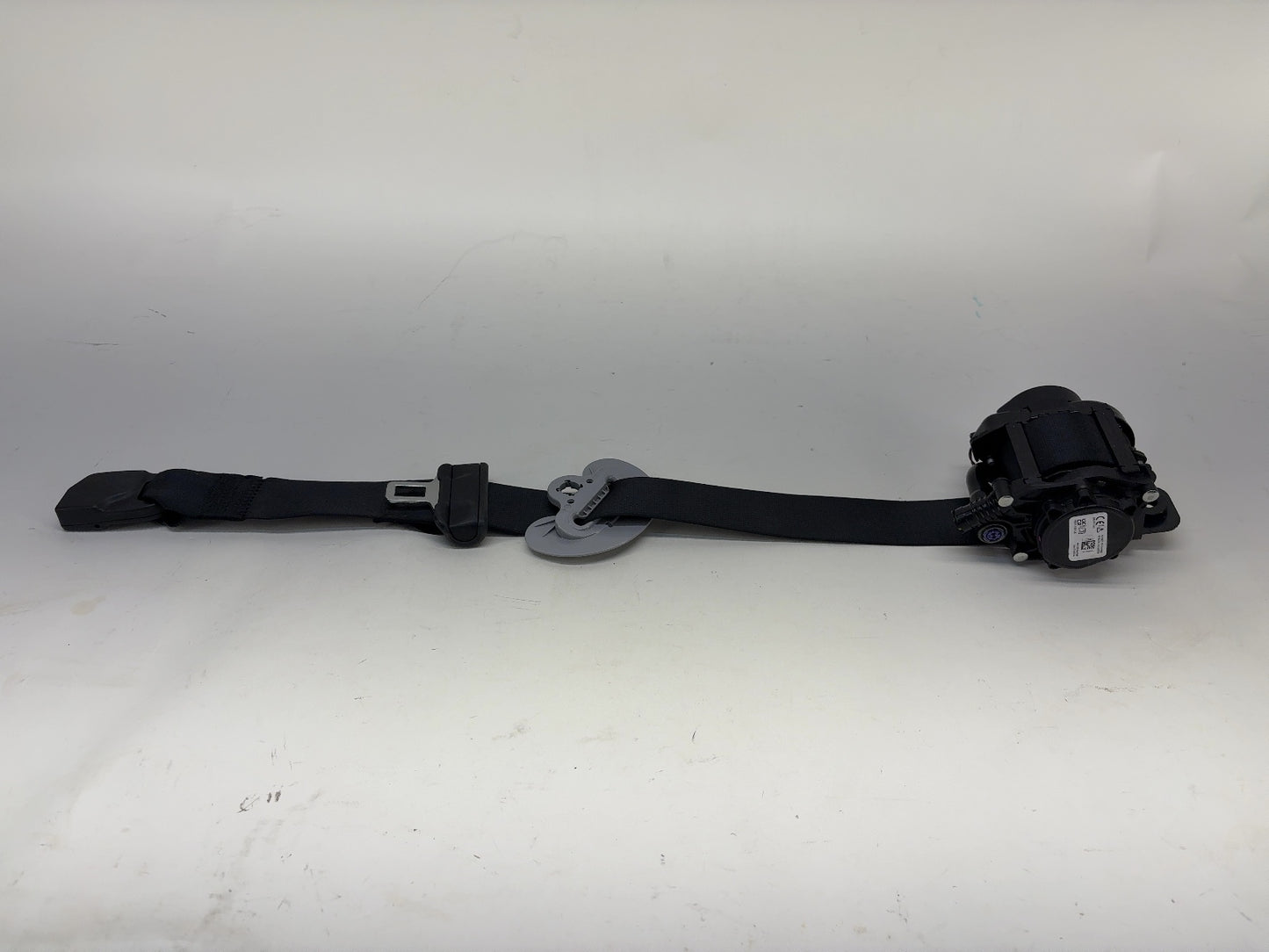 2025 Tesla Model 3 Highland Front Right Seat Belt 1856706-N1-E