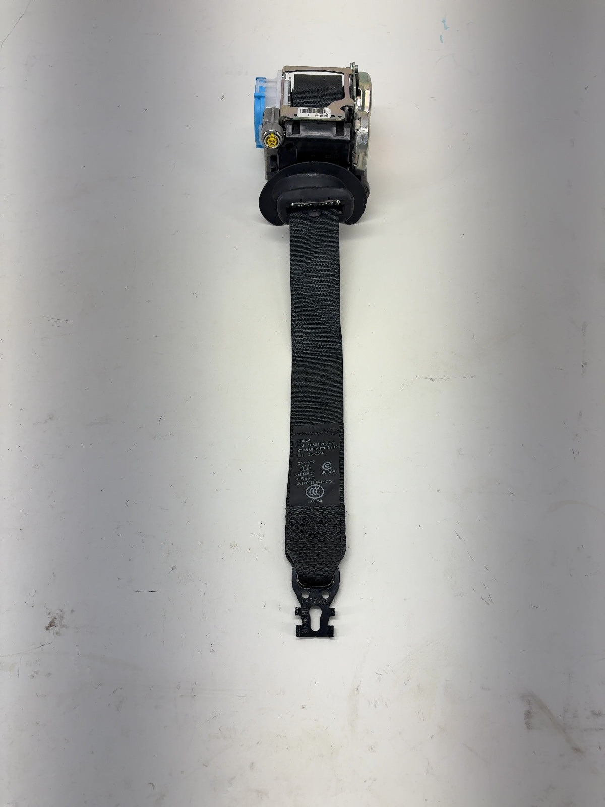 2021 Tesla Model X Front Right Seat Belt 1069168-05-A