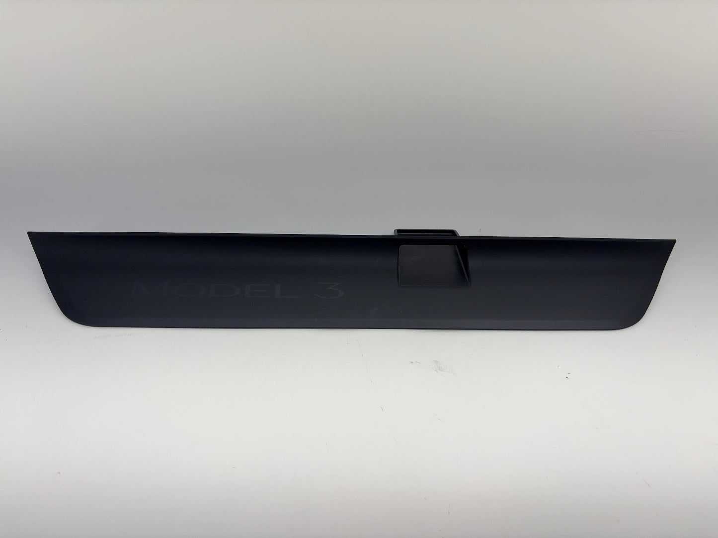 2025 Tesla Model 3 Highland Front Sill Plate Left 1917241-00-A