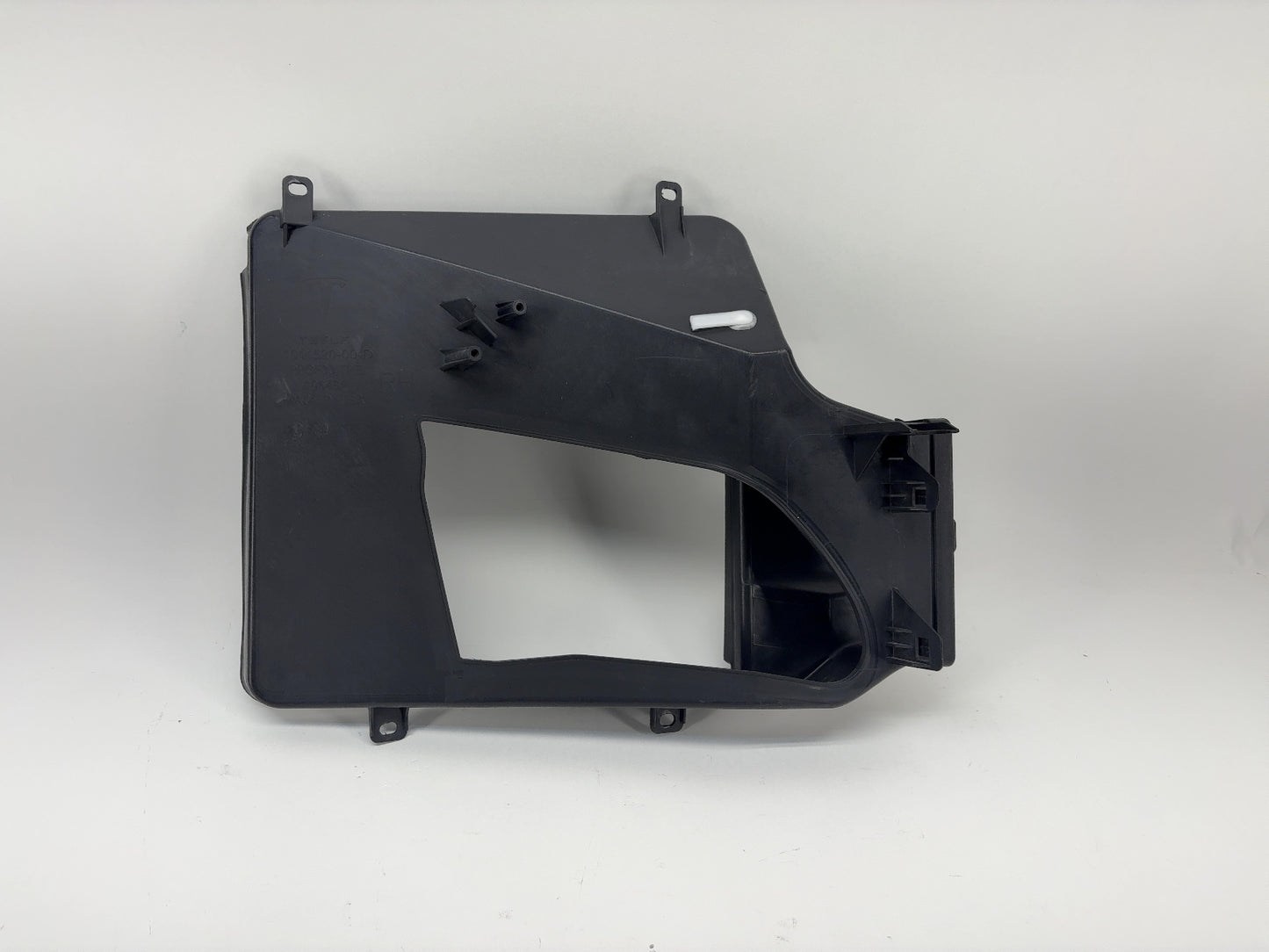 2015 Tesla Model S Front Right Ducting 1011520-00-D